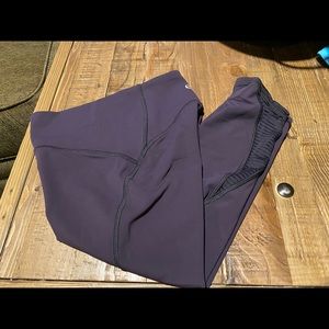 Lululemon crop leggings